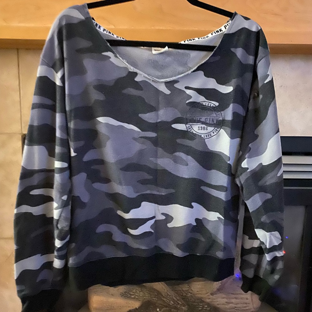 ‘PINK’ sweatshirt